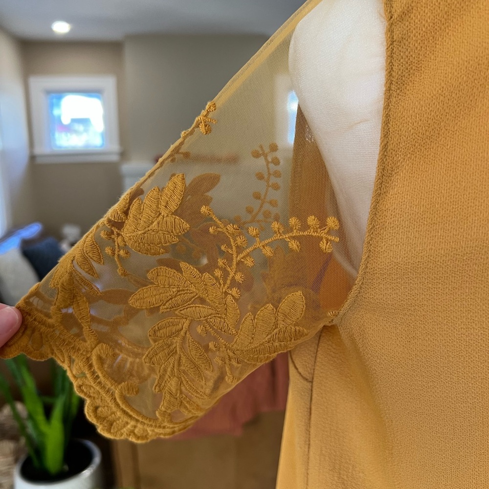 Elegant Mustard Lace Sleeve Top - Picture 7 of 7
